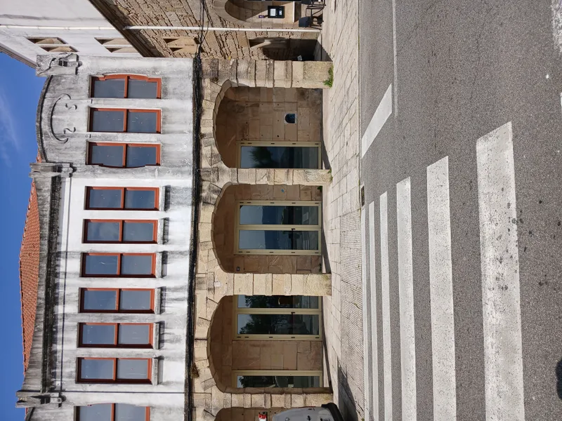 Cine París